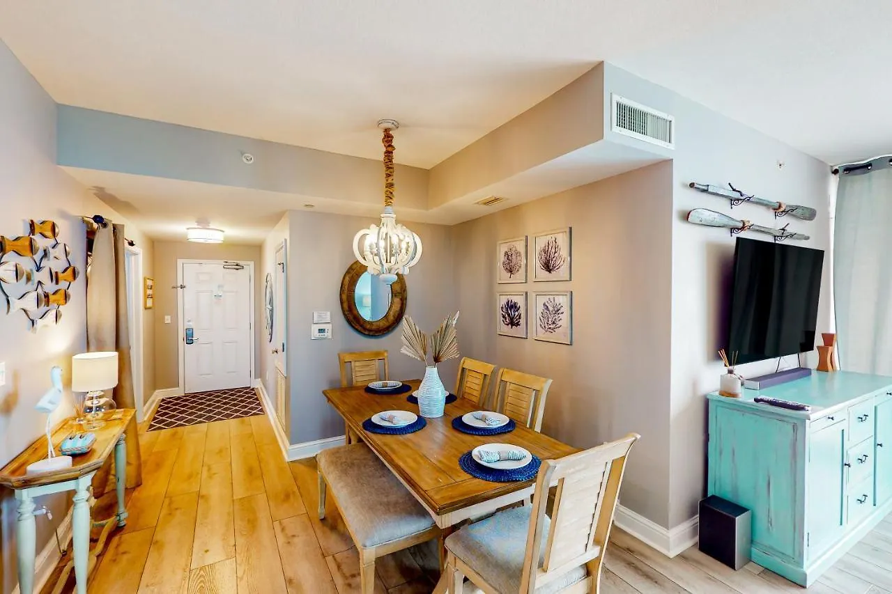 Aqua 1611 Apartment Panama City Beach